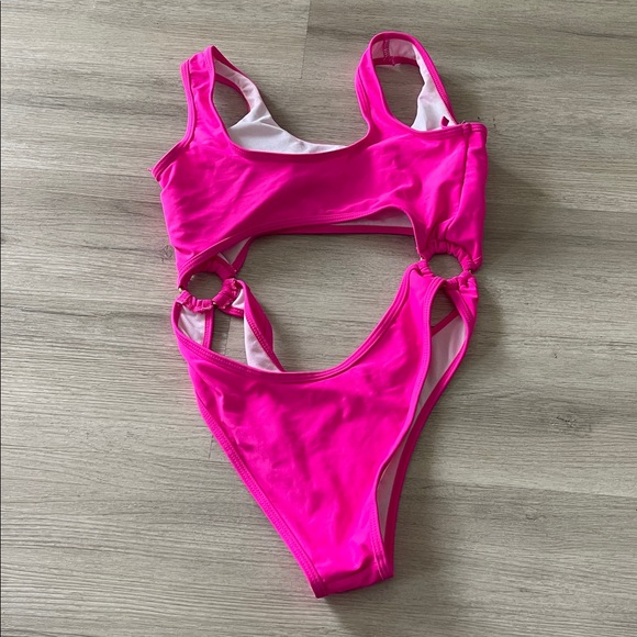 Vibrant Pink One Piece Swimsuit Size Small - Picture 4 of 6